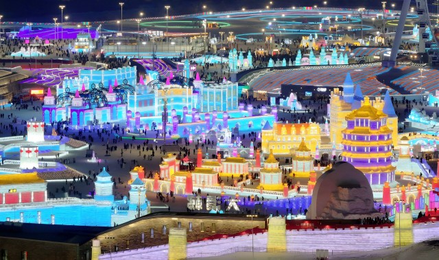 星空娱乐体验-“冰雪经济”破万亿，下一个“尔滨”在哪里？丨城市论