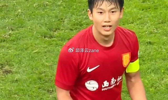 星空娱乐官方网站-这就是国足最需要的国脚：向余望昨晚中超3镜头太惊艳！|U23亚洲杯|邵佳一|比赛|队长|中甲_新浪体育_新浪新闻