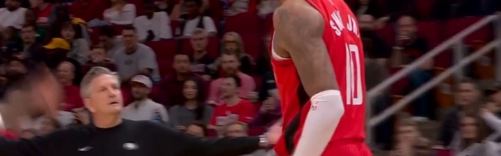 星空娱乐平台-抽象2-1-1-1！小贾造犯规明明吹了却去骂裁判 自己吃了1T+2罚全铁